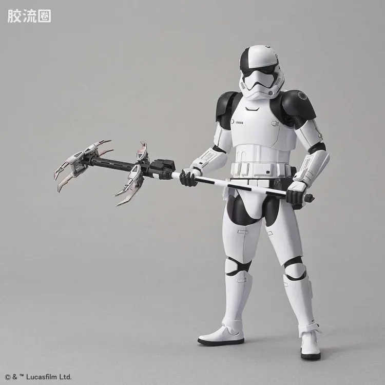 万代 星球大战系列拼装模型 人物系列 1/12 第一秩序行刑队 - 图片